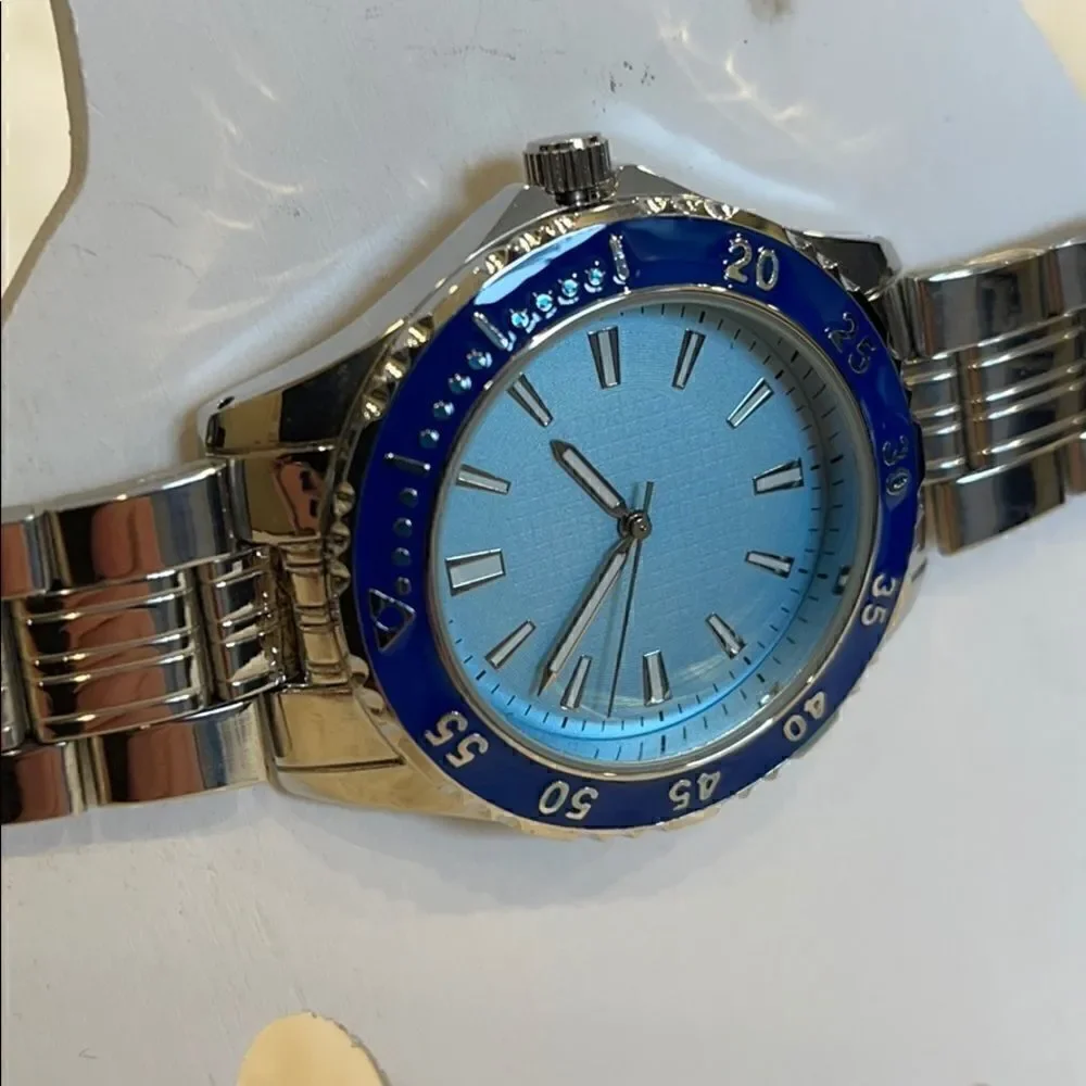 Brand new fashion watch